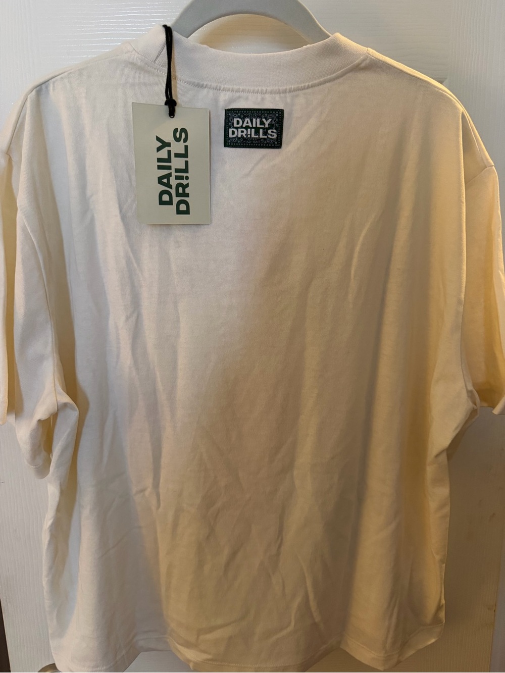 NWT Daily Drills Surf + Ranch Tee M/L - Picture 2 of 2
